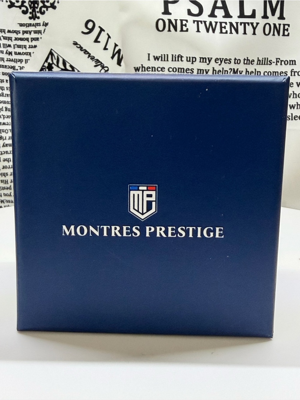 Montres Prestige watch
